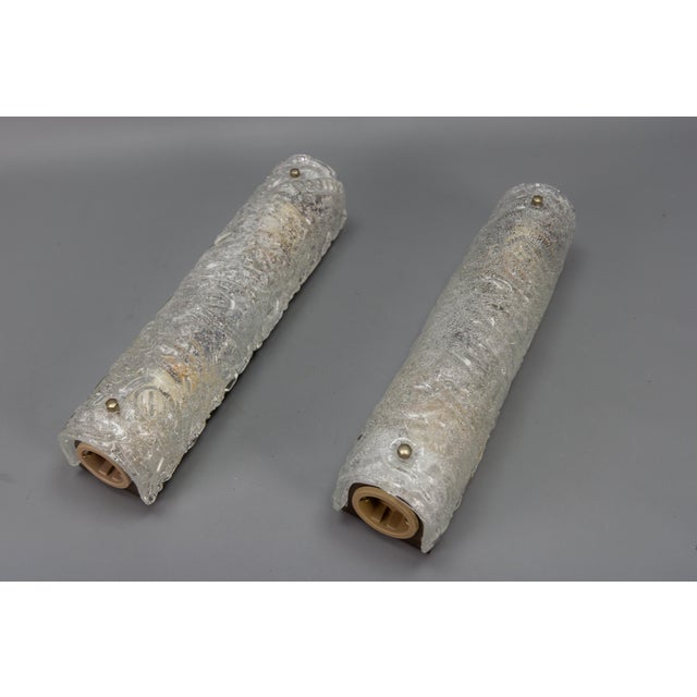 1970s Mid-Century Modern Ice Glass Wall Sconces with Sockets, 1970s, Set of 2 For Sale - Image 5 of 18