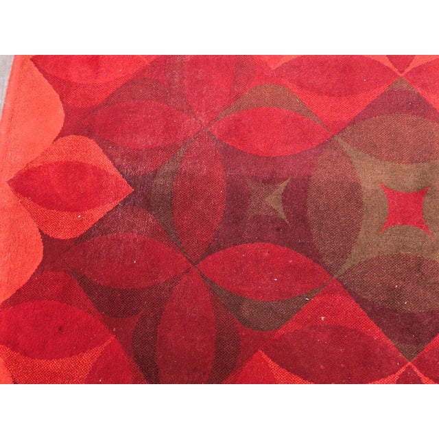Traditional Vintage Danish Tapestry With Bold Red and Pink Geometric Design - Rug & Kilim For Sale - Image 3 of 6