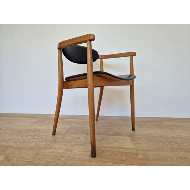 Mid-Century Modern Mid-Century Scandinavian Style Chair attributed to Antonin Suman from TON, 1960s For Sale - Image 3 of 14