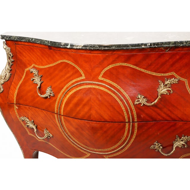 Red 1970s Louis XV–Style Mahogany Bombé Commode With Marble Top and Gilt Mounts For Sale - Image 8 of 11