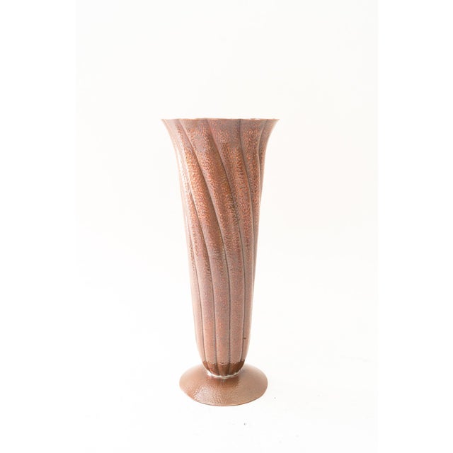 Hammered handmade art deco copper vase around 1920s Original condition