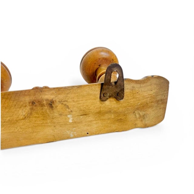 Early 20th Century Antique French Provincial Faux Bamboo Wood 5 Peg Coat Hat Rack For Sale - Image 5 of 12
