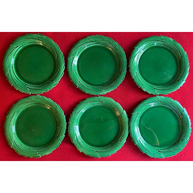 English Antique Early 19th Century Georgian Creamware Green Leaf Edge Plates - Set of 6 For Sale - Image 3 of 12
