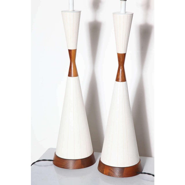 Substantial White Incised Ceramic "Hourglass" Table Lamps, Circa 1960 - A Pair For Sale - Image 9 of 13