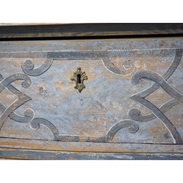 Light Blue Painted and Distressed Sauteuse Commode From Southern Germany For Sale - Image 17 of 18