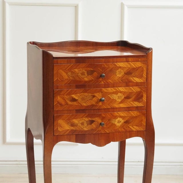 Louis XV Bedside Table with Floral Inlays, 1900s For Sale - Image 5 of 13