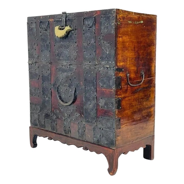 Antique Korean Blanket Chest With a Bronze Lock & Iron Hardware For Sale
