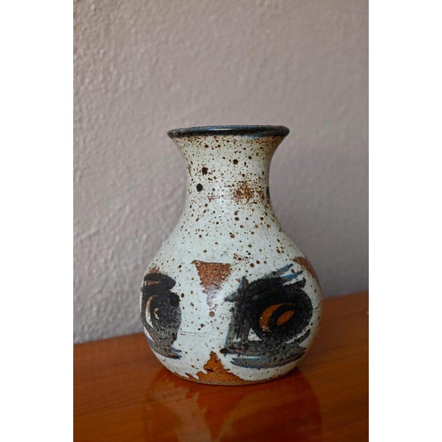 Scandinavian Brutalist Danish Vase by Henning Rasmussen for Ting Keramik, 1970s For Sale - Image 6 of 10