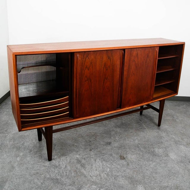 Wood Mid Century Danish Modern Credenza Teak Sideboard Central Bar Rosewood MCM 78" For Sale - Image 7 of 11