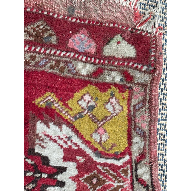 Textile Mid-Century Turkish Yastik Rug from Bobyrugs, 1950s For Sale - Image 7 of 11