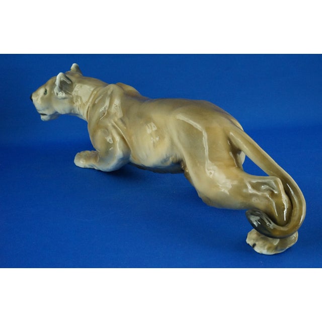 Ceramic Lion and Lioness Sculptures by Ernst Wahliss for Goldscheider, Austria, Early 20th Century, Set of 2 For Sale - Image 18 of 18
