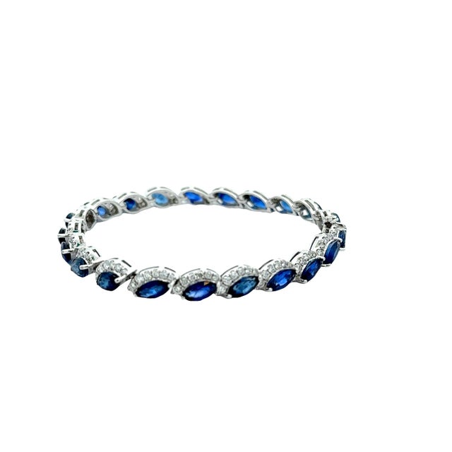 Blue Sapphire Diamond 18k White Gold Bracelet For Sale In Los Angeles - Image 6 of 6
