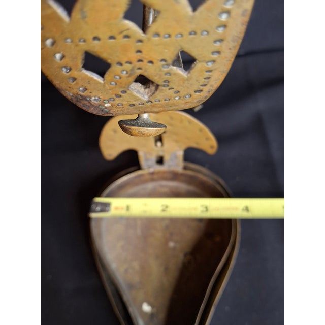 18th C Rare Museum Grade Antique Brass Double Crusie Phoebe Lamp Huge 8.5" Pierced Backplate Marked For Sale - Image 4 of 16