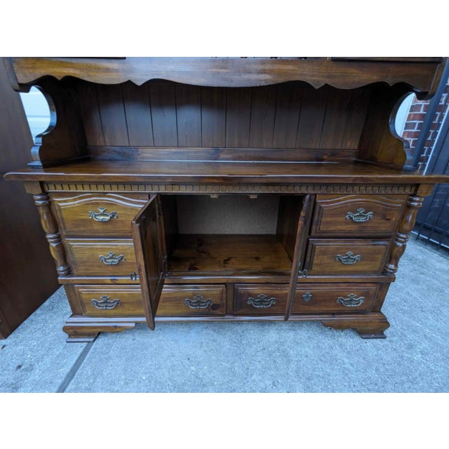 Traditional Late 20th Century Lighted China Cabinet, Vintage For Sale - Image 3 of 8