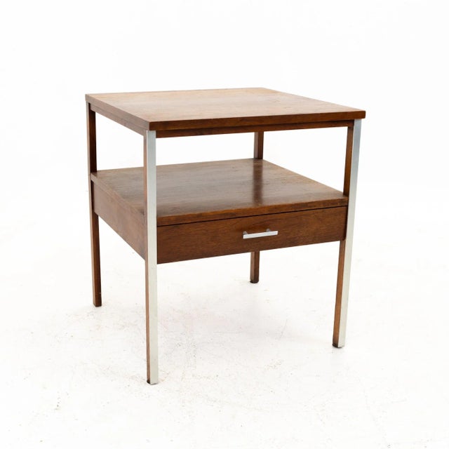 Paul McCobb for Calvin Linear Mid Century Side End Table For Sale - Image 10 of 10