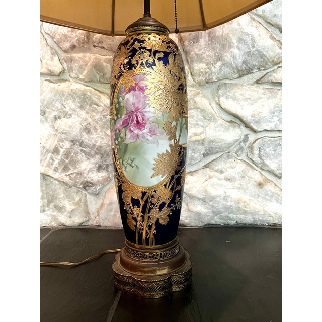 Blue Early 20th Century Japanese Cobalt and Gold Vase With Iris Motif (Converted to Lamp) For Sale - Image 8 of 11