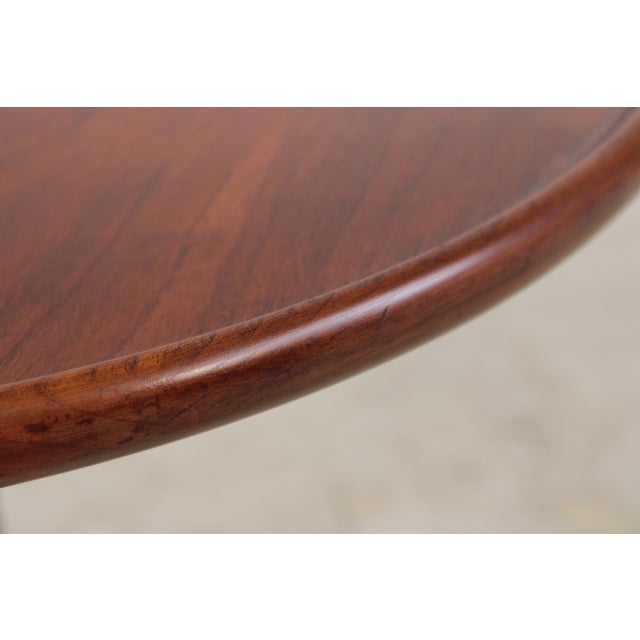 Stickley Henkel Harris Cherry Queen Anne Pedestal Table For Sale - Image 4 of 15