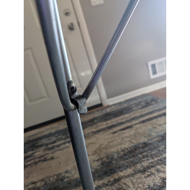 Mid Century Attributed to Herman Miller Dining Table 1947 For Sale In Rochester - Image 6 of 11
