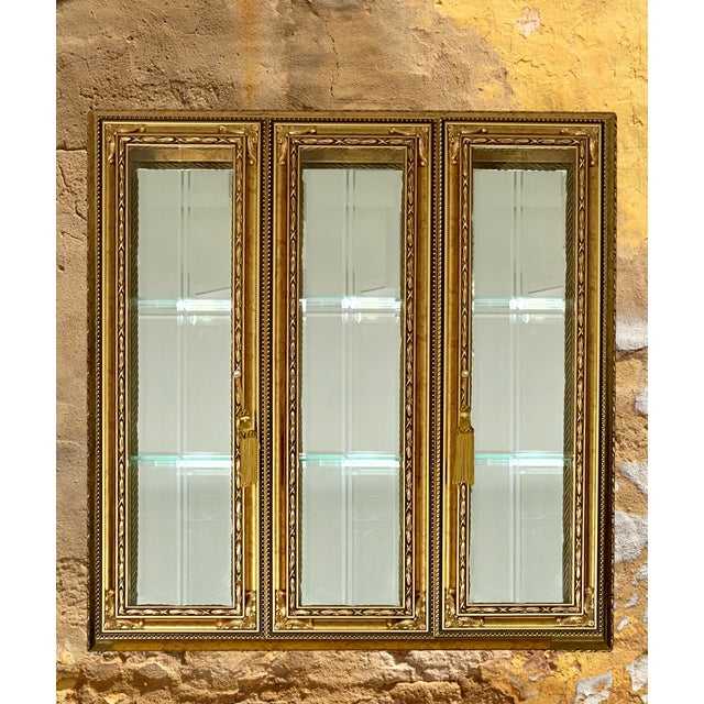 Classical Italian Gold Curio Wall Display Cabinet With Bevelled Mirrors by Pita S R L, Italy For Sale - Image 11 of 13