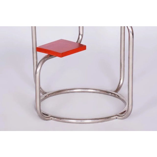 1930s Bauhaus Plant Stand in Chrome and Lacquered Wood, Former Czechoslovakia, 1930s For Sale - Image 5 of 8