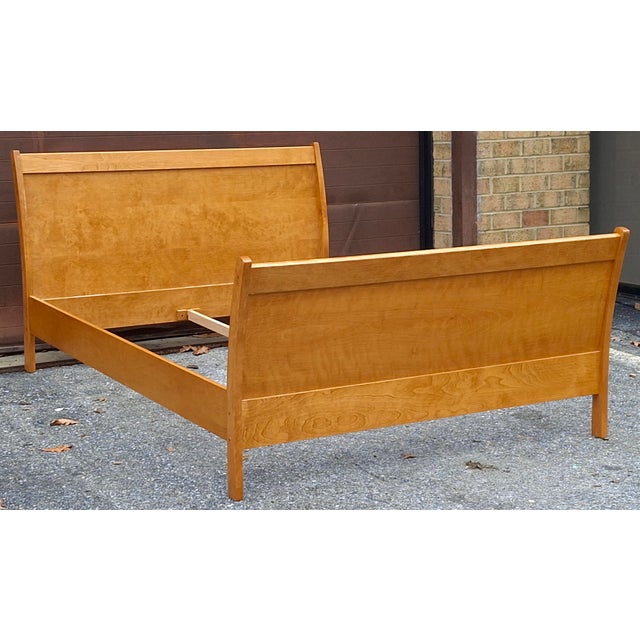 Late 20th Century Late 20th Century American Neoclassical Maple Sleigh Queen Size Bedstead For Sale - Image 5 of 11