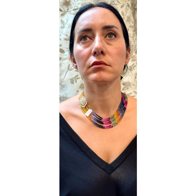 400 Ct , 6 Layer Natural Emerald Ruby & Sapphire Bead Necklace 18K Diamond Clasp For Sale - Image 13 of 18