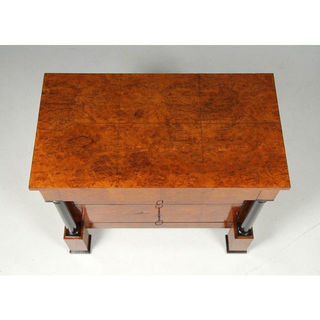 19th Century German Biedermeier Chest of Drawers, 1820s For Sale - Image 6 of 14