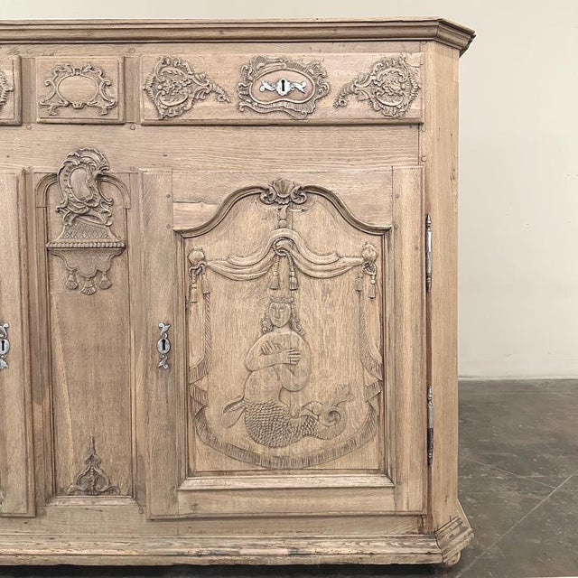Early 18th Century Belgian Liègeois Régence Period Hand-Carved Stripped Oak Mermaid Buffet For Sale - Image 9 of 18