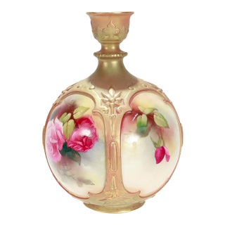 Antique English Armorial Chamberlains Worcester Blue Ground Dinner Plate - Crest For Sale