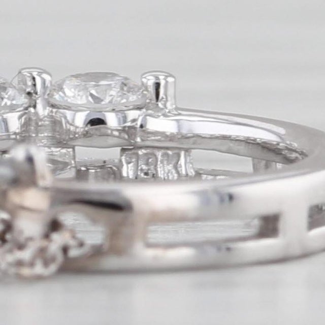 Modern 0.54ctw Diamond Circle Pendant Necklace 18k White Gold Curb Chain For Sale - Image 3 of 6