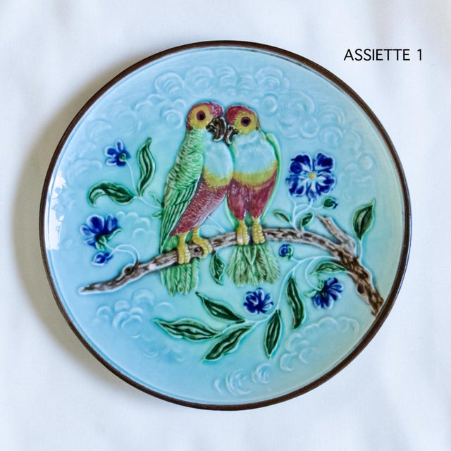 Vintage Hungarian Turquoise Majolica Plates with Parakeets, 1950, Set of 3 For Sale - Image 4 of 8