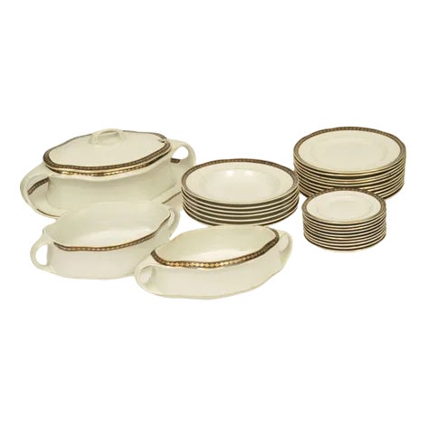 Faience Dinner Set, Set of 31 For Sale