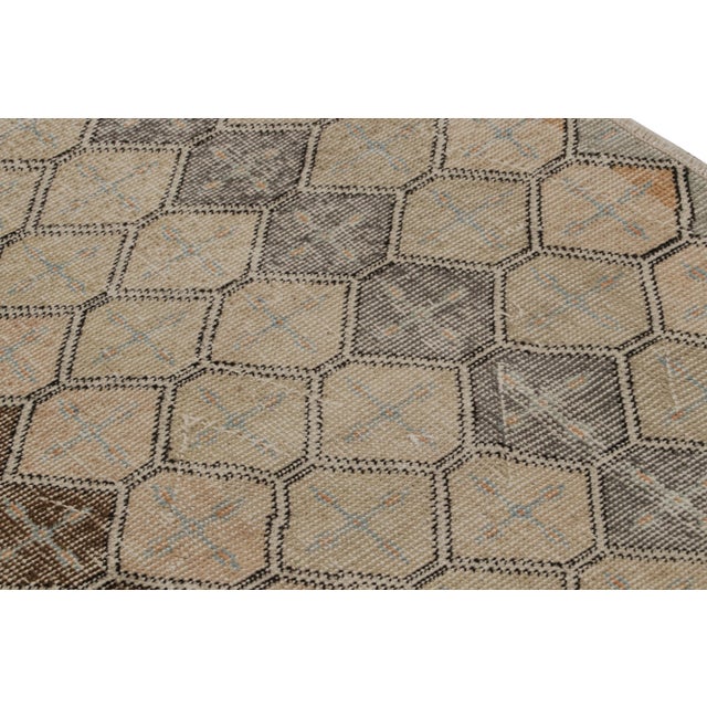 Rug & Kilim Vintage Zeki Müren Runner Rug, With Geometric Patterns, From Rug & Kilim For Sale - Image 4 of 7