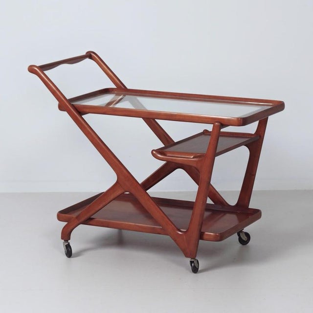 1960s Serving Trolley in Beech with Glass Top by Cesare Lacca for Cassina, 1960s For Sale - Image 5 of 11