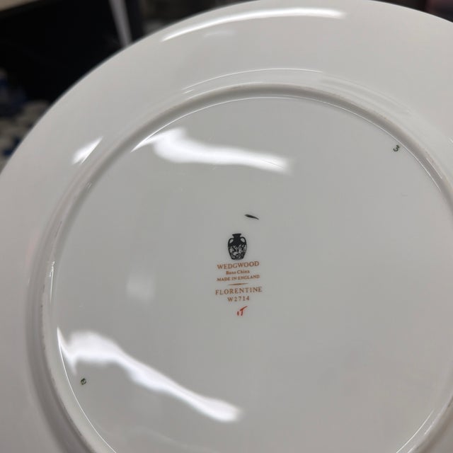 Late 20th Century Wedgwood Florentine Bone China Dishes - Set of 12 For Sale In West Palm - Image 6 of 12