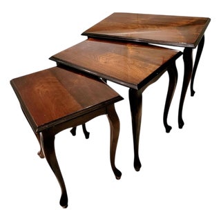 Mid-Century Nesting Tables in Walnut, France, 1950s, Set of 3 For Sale