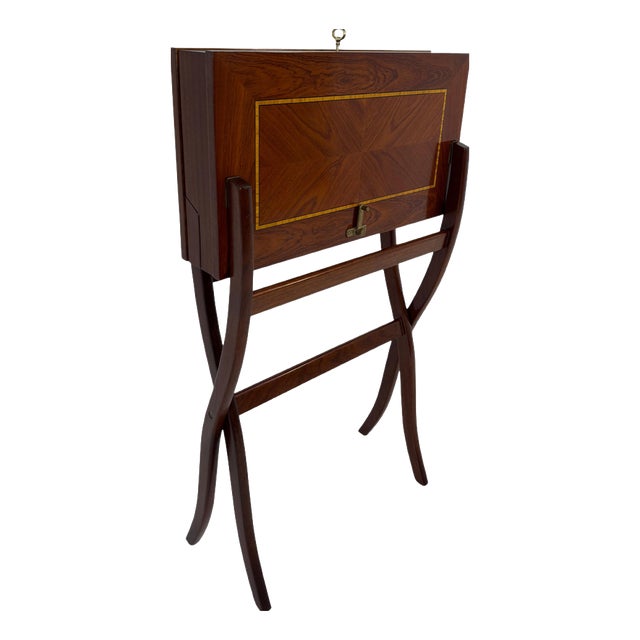 Italian Travel Writing Desk with Fine Veneer and Green Leather by De Baggis Cantù, 1980s For Sale