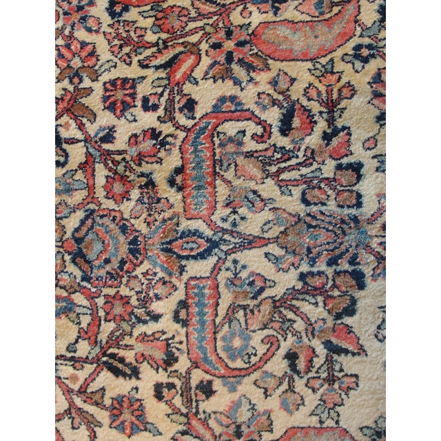 Antique Persian Sarouk Feraghan Carpet, 9'10" × 13'8" For Sale - Image 11 of 15