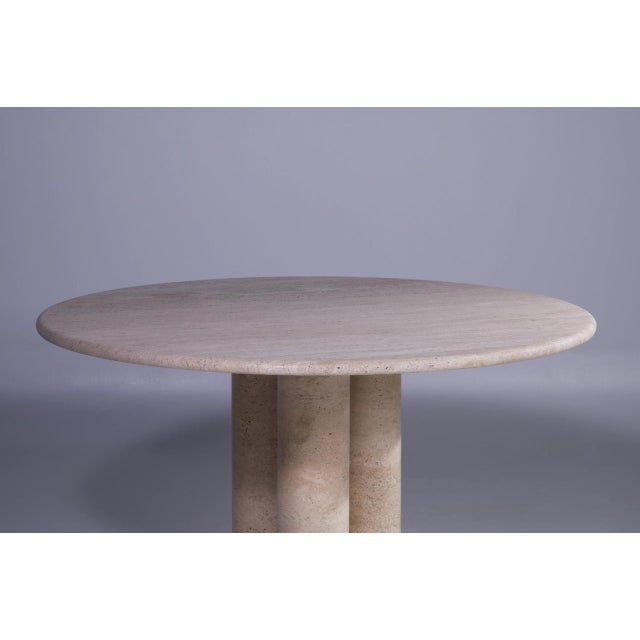 Cassina Il Colonnato Travertine Dining Table by Mario Bellini for Cassina, 1970s For Sale - Image 4 of 9