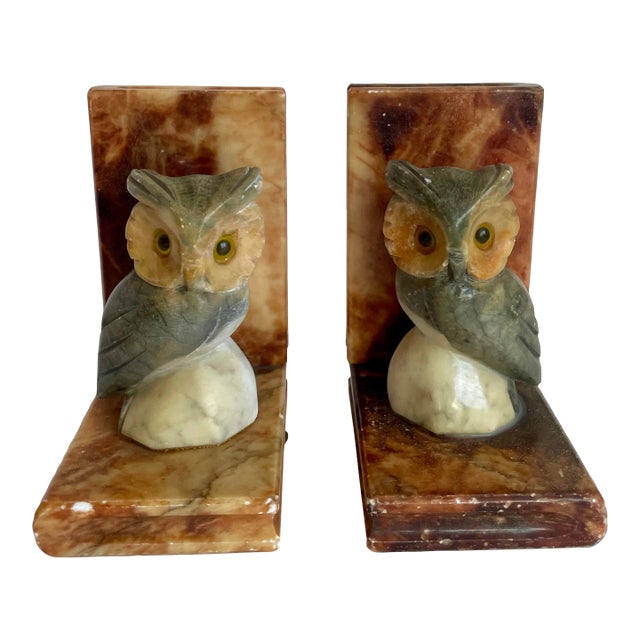 Carved Alabaster Marble Figurative Owl Bookends Made in Italy For Sale