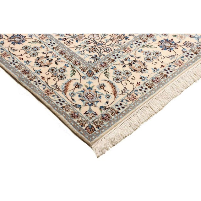 Middle Eastern Rug in Cotton For Sale - Image 5 of 11