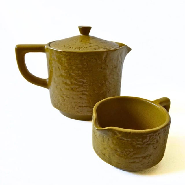 Yellow Jug & Milk Pitcher from Upsala Ekeby, Sweden, Set of 2 For Sale - Image 3 of 4