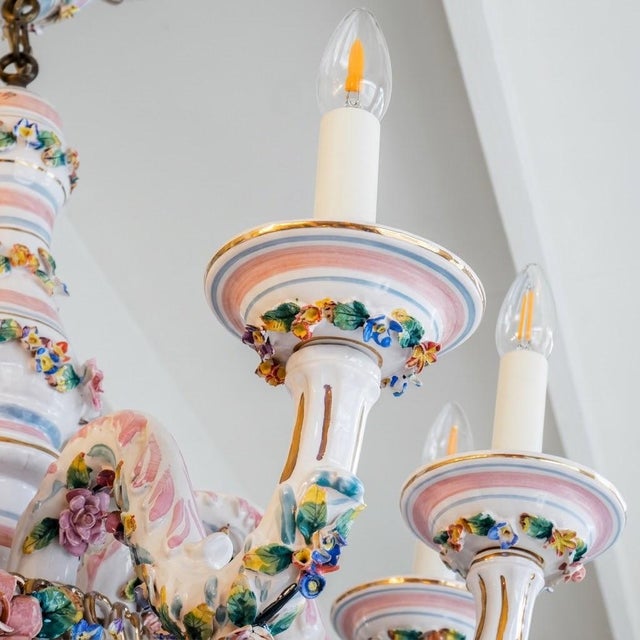 Italian Polychrome Porcelain Chandelier in the style of Capodimonte, 1950 For Sale - Image 3 of 7