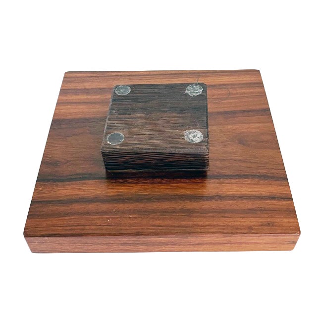 1990s 1990s Ikebana Square Walnut Vase With Frog For Sale - Image 5 of 6