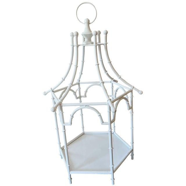 Bunny Williams Home Large White Faux Bamboo Tole Metal Chinoiserie Pagoda Lantern & Centerpiece, 20" For Sale - Image 4 of 10
