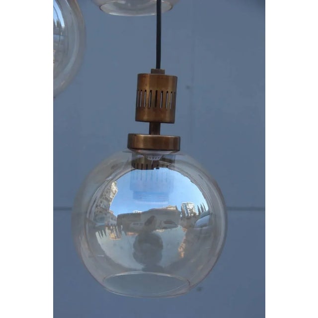 Mid-Century Murano Glass Chandelier , in Very Good conditions. Designed 1950 to 1959 Up to 250V (Europe/UK Standard).The...