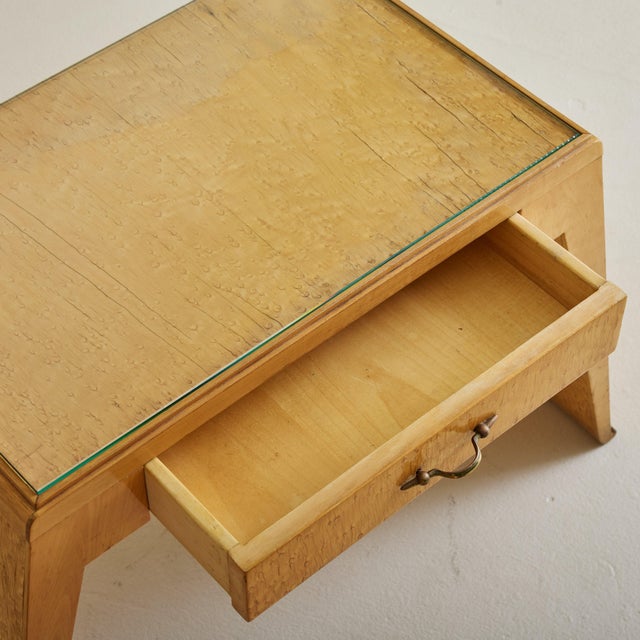 Pair of Italian Angular Wood Nightstands with Glass Shelves, 1950s For Sale - Image 10 of 11