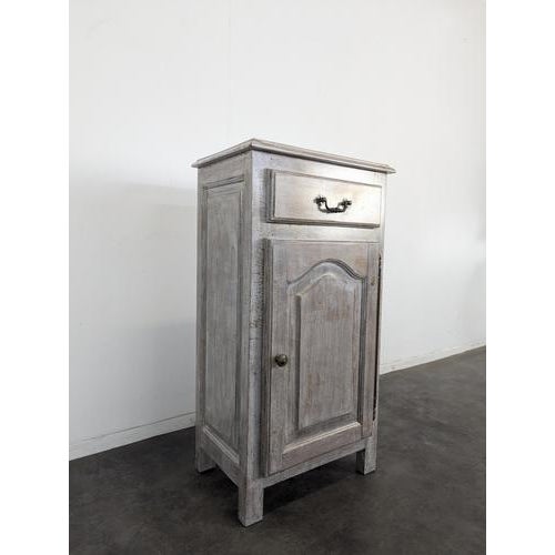 Rustic Bedside Table with Painted Details, in Very Good conditions.