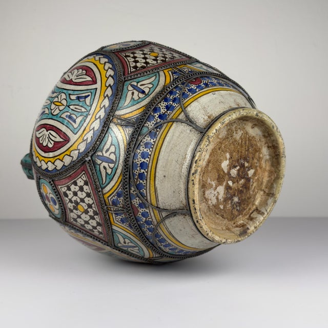 Vintage Moroccan Palatial Pottery Vase, 1930s-1950s For Sale - Image 16 of 17