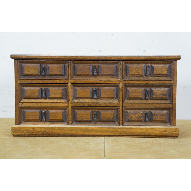 1960s 1960s Mele Japan Quartersawn Oak 7 Drawer Apothecary Jewelry Trinket Storage Box Chest For Sale - Image 5 of 13